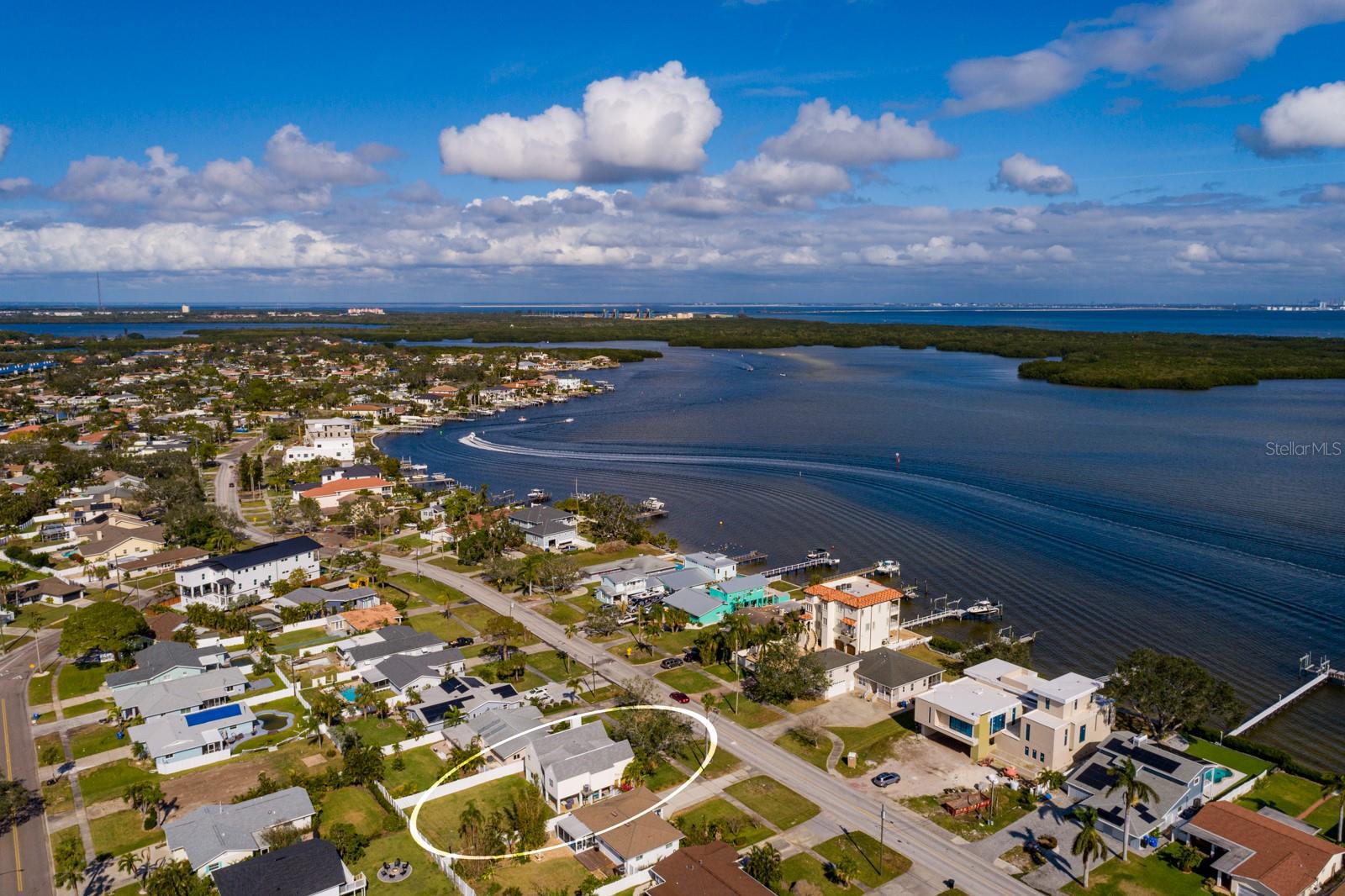 Image 42 of 47 For 5946 Bayou Grande Boulevard Ne