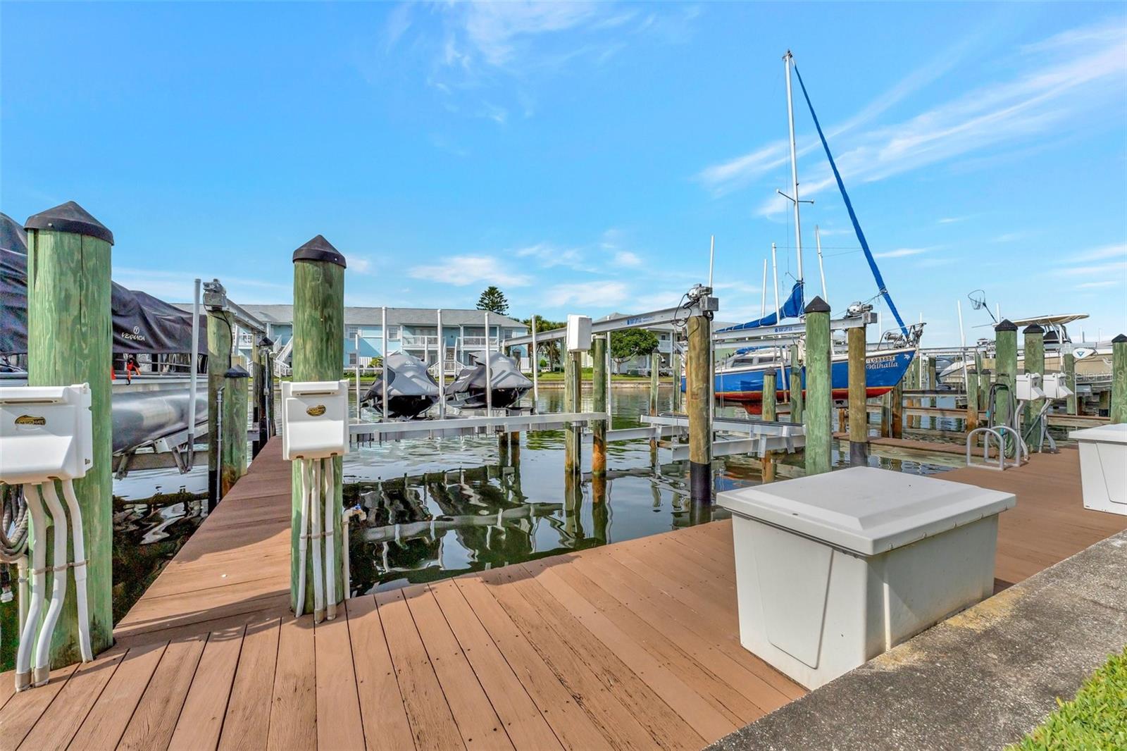 Image 26 of 44 For 4827 Coquina Key Drive Se B