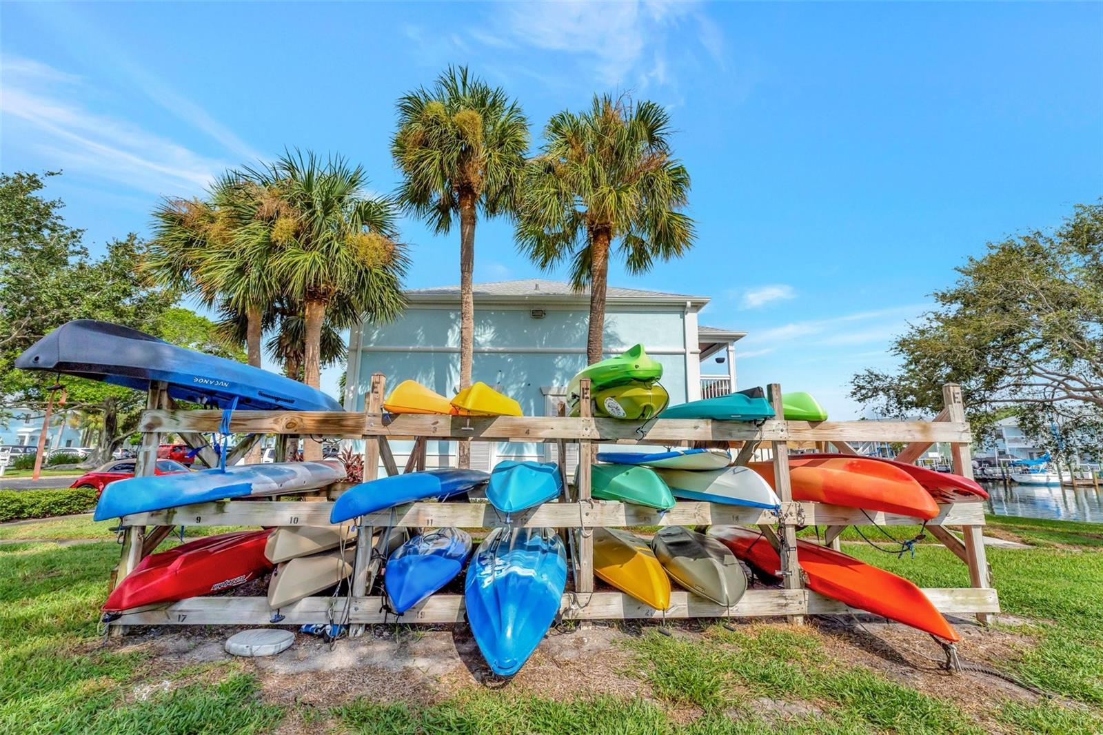 Image 50 of 54 For 4827 Coquina Key Drive Se B