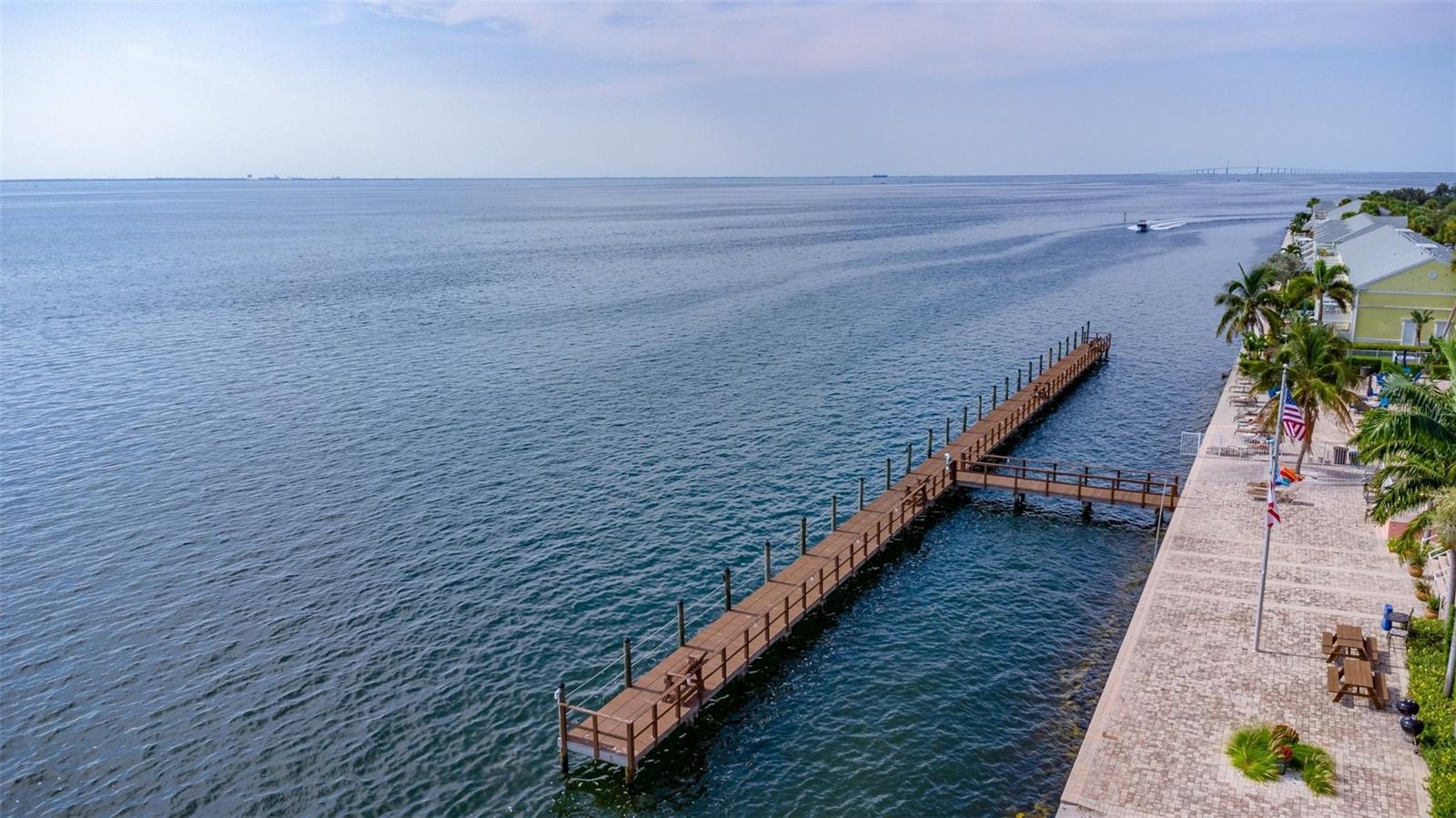 Image 52 of 54 For 4827 Coquina Key Drive Se B