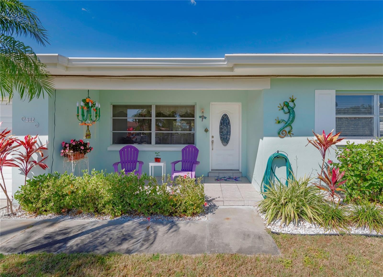 Details for 562 Baywood Drive N, DUNEDIN, FL 34698