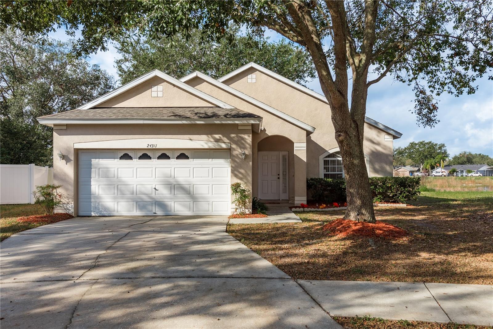 Details for 24311 Breezy Oak Court, LUTZ, FL 33559