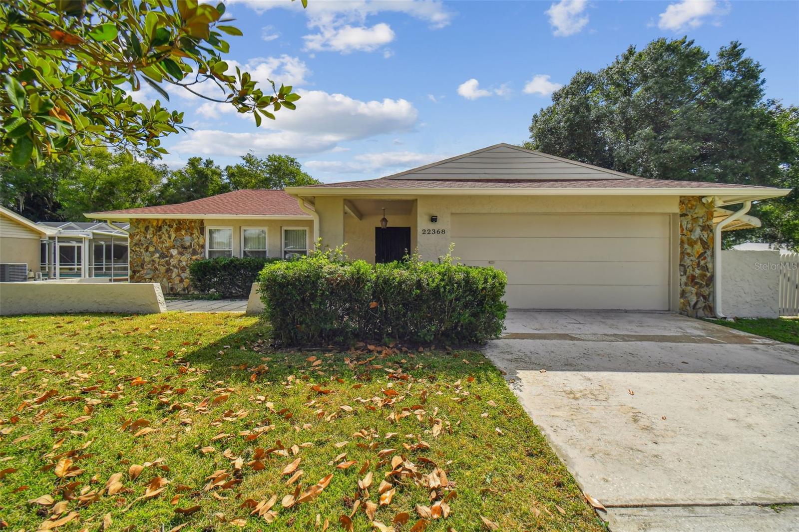 Listing Details for 22368 Southshore Drive, LAND O LAKES, FL 34639