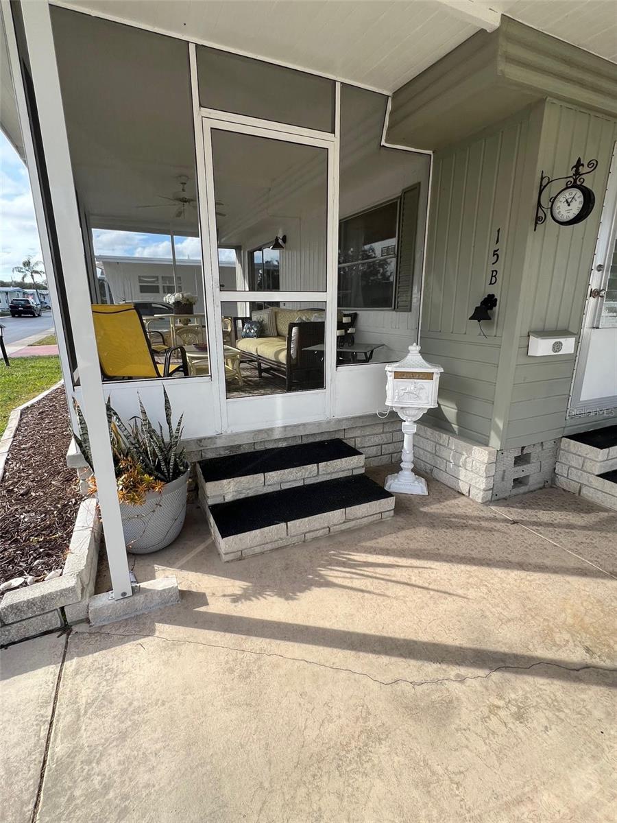 Image 3 of 31 For 12651 Seminole Boulevard 15b