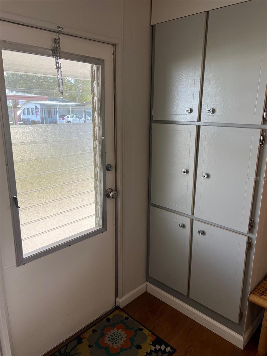 Image 5 of 31 For 12651 Seminole Boulevard 15b