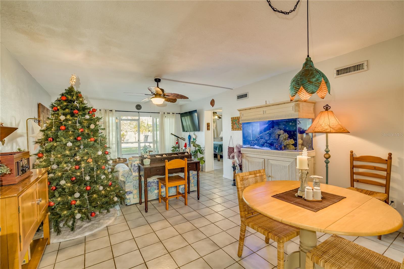 Image 55 of 71 For 3717 46th Avenue S 6
