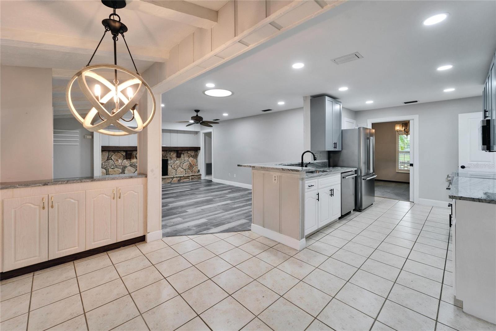 Listing photo id 22 for 11303 Leprechaun Drive