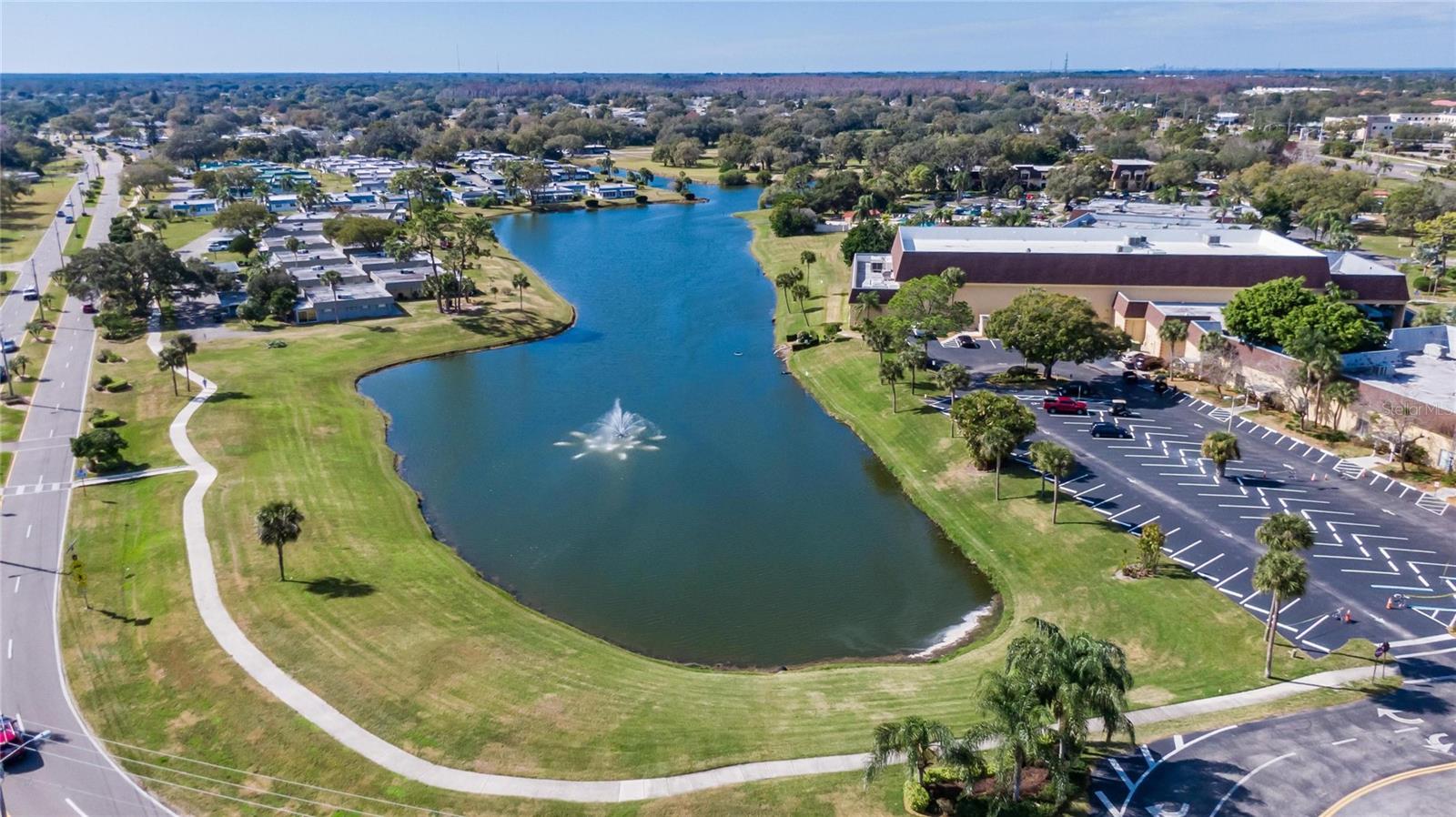 Image 94 of 95 For 204 Gloucester Boulevard 358