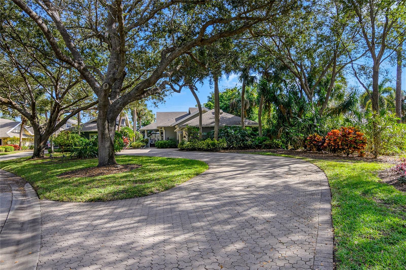 Details for 52 Golf Cottage Drive, NAPLES, FL 34105