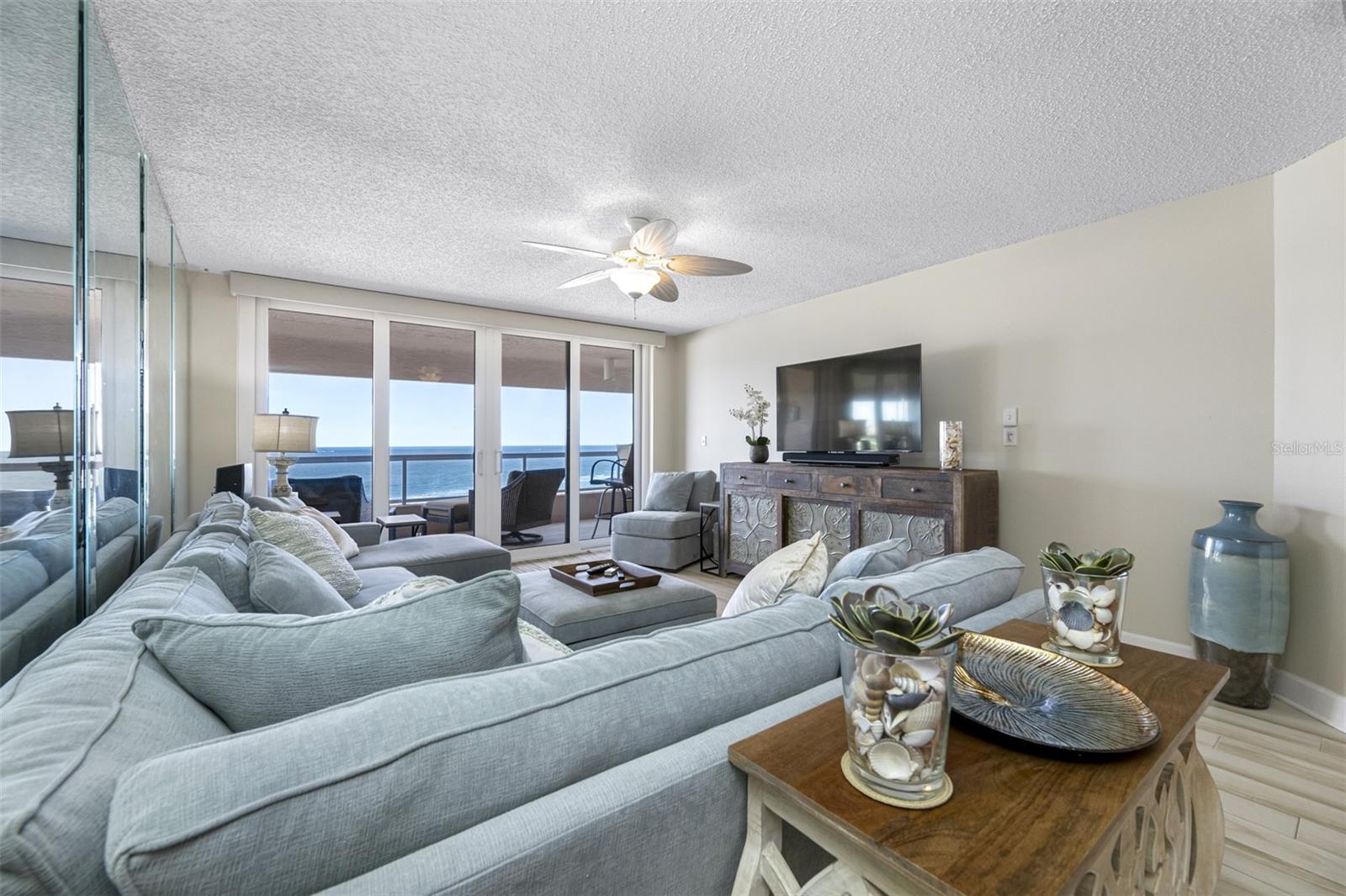 Image 21 of 99 For 1310 Gulf Boulevard 9d