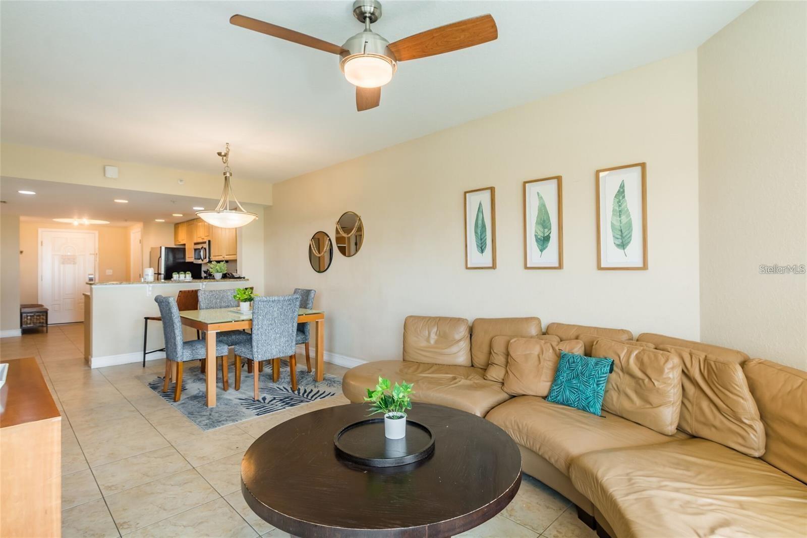 Image 15 of 25 For 11605 Gulf Boulevard 307