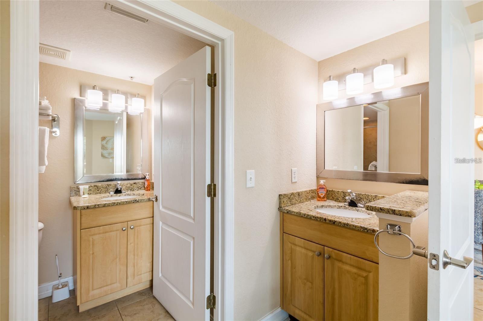 Image 19 of 25 For 11605 Gulf Boulevard 307