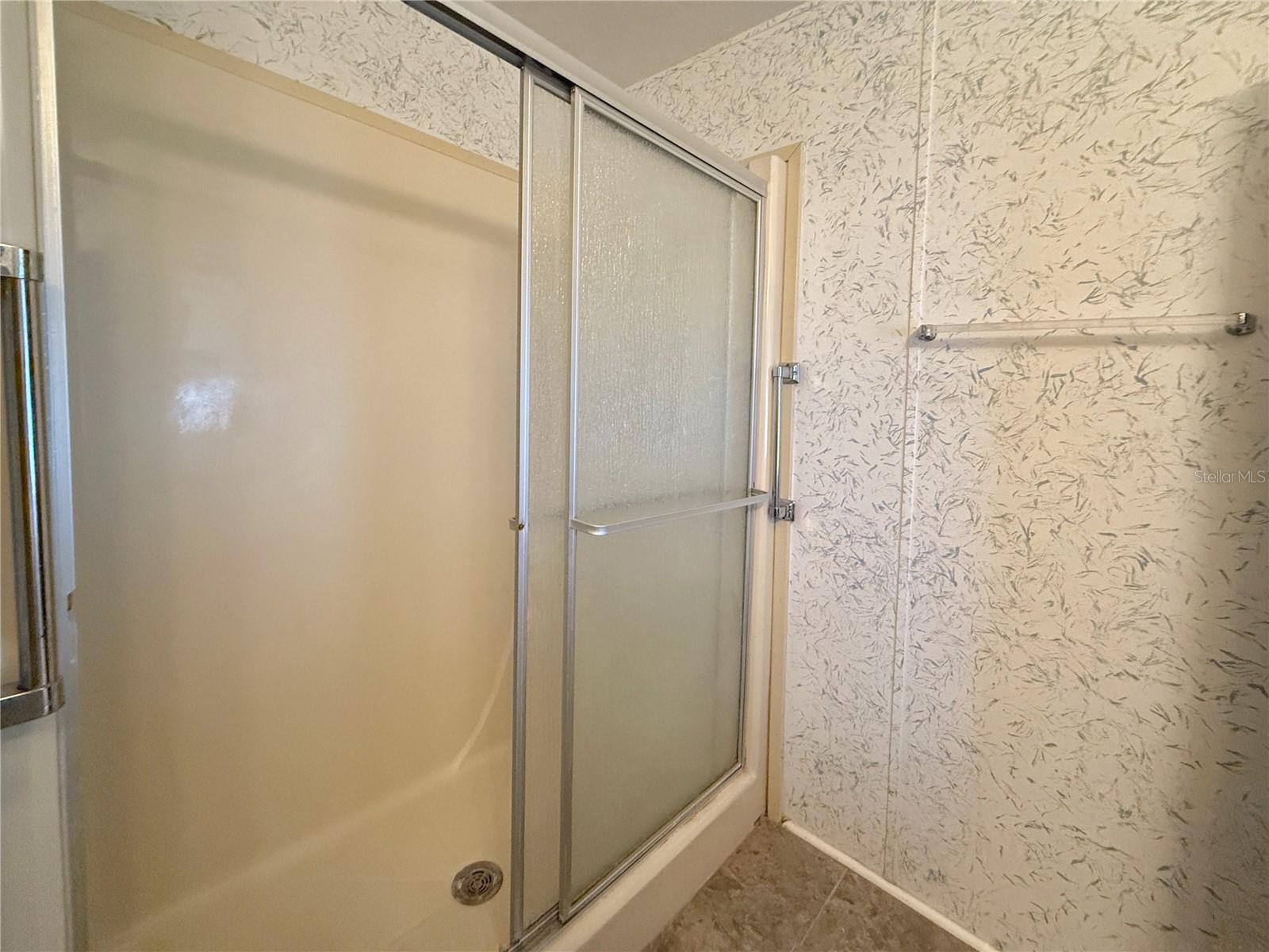 Image 11 of 29 For 225 Saint Thomas Circle