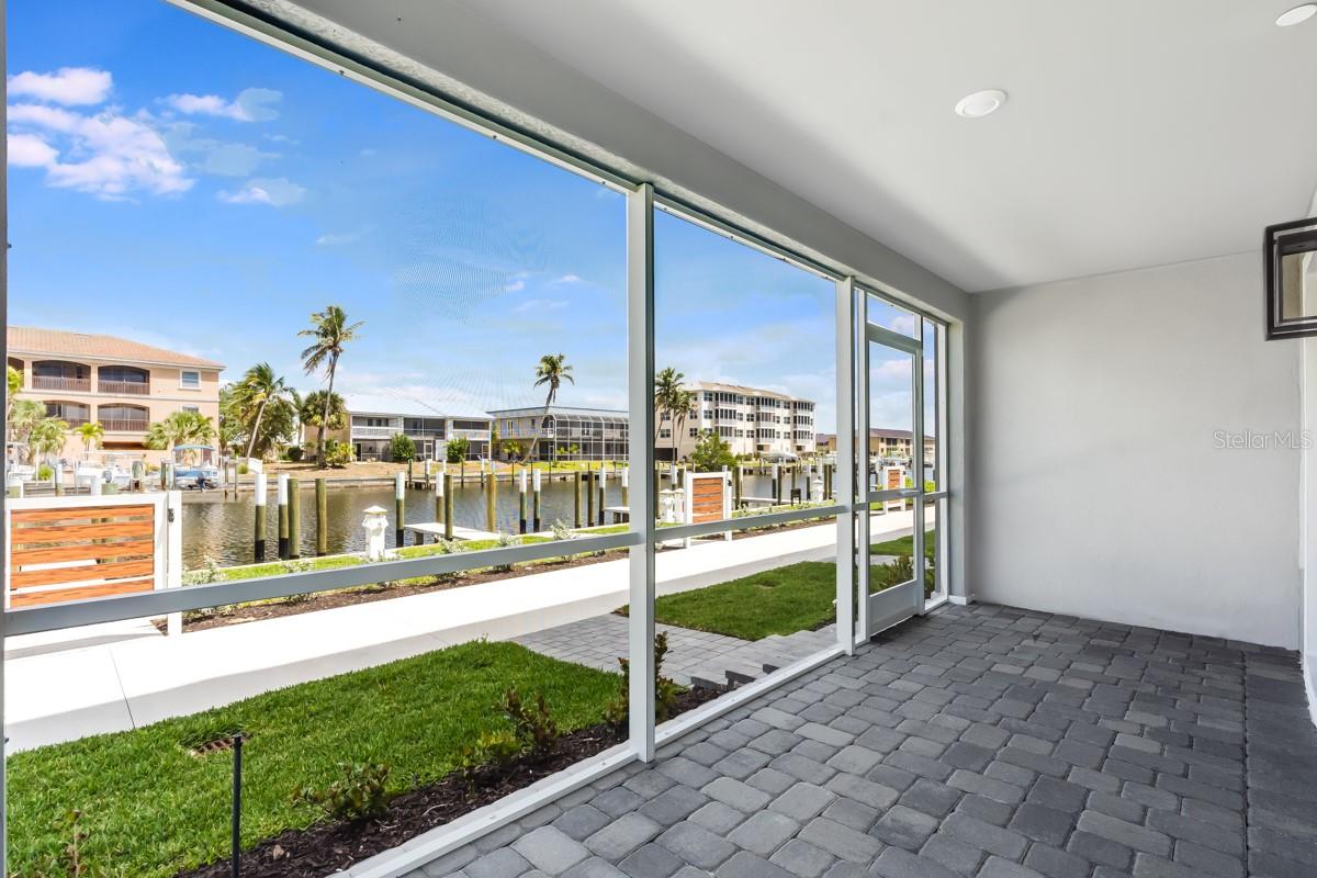 Image 37 of 51 For 1623 Sea Haven Drive 301