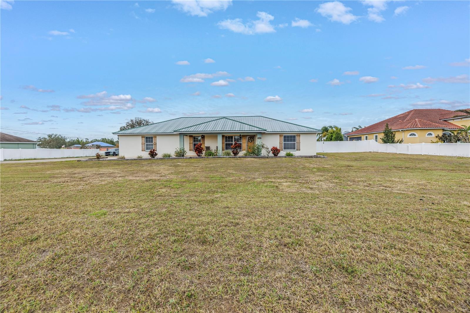 Details for 2413 Crestview Road, WIMAUMA, FL 33598