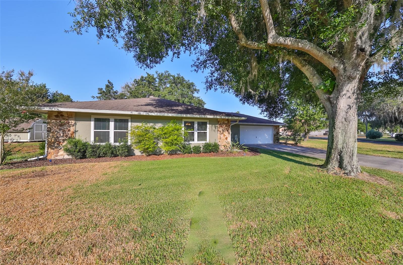 Details for 220 Coleman Drive E, WINTER HAVEN, FL 33884