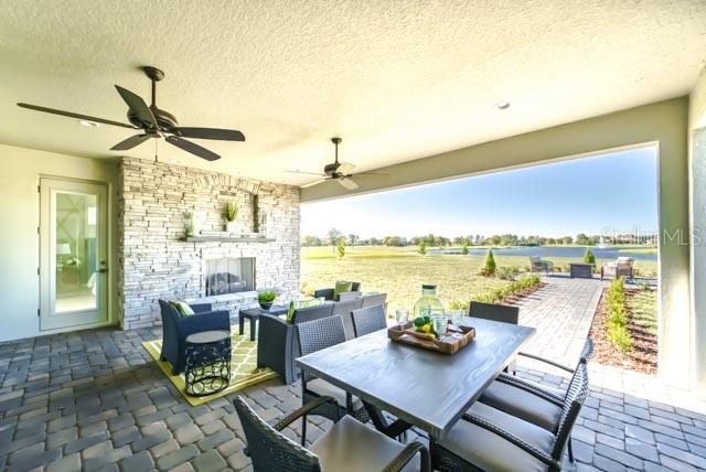 Listing photo id 30 for 5333 Lake Toscana Drive