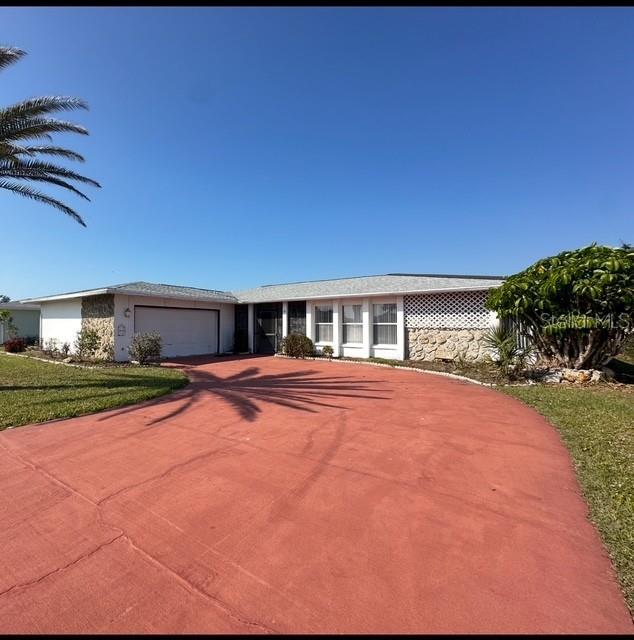 Image 19 of 20 For 10 Golfview Road S