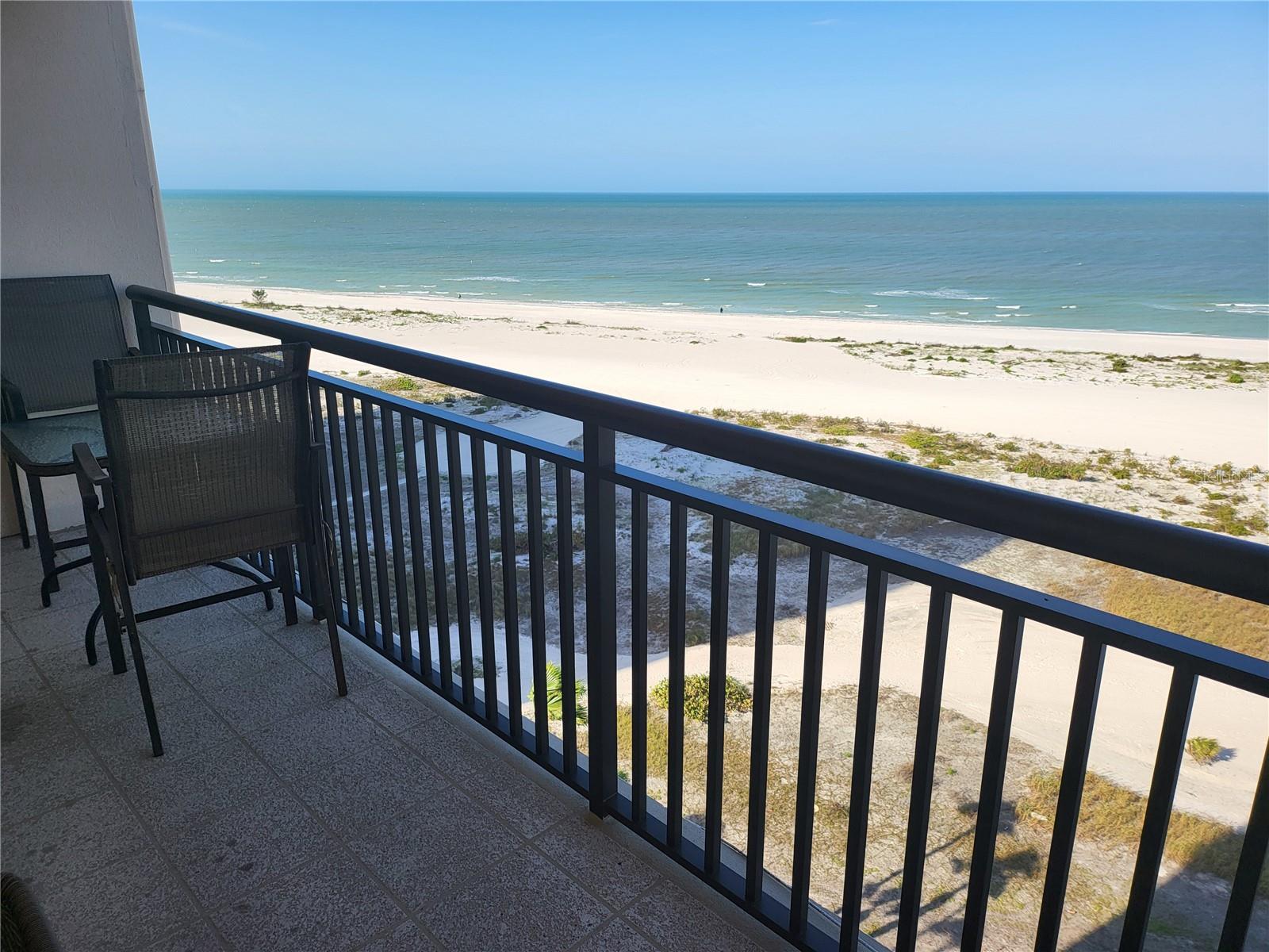 Image 4 of 64 For 1270 Gulf Boulevard 1102