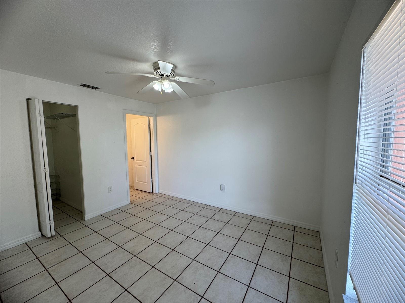 Image 45 of 58 For 3334-3336 Heiter Street