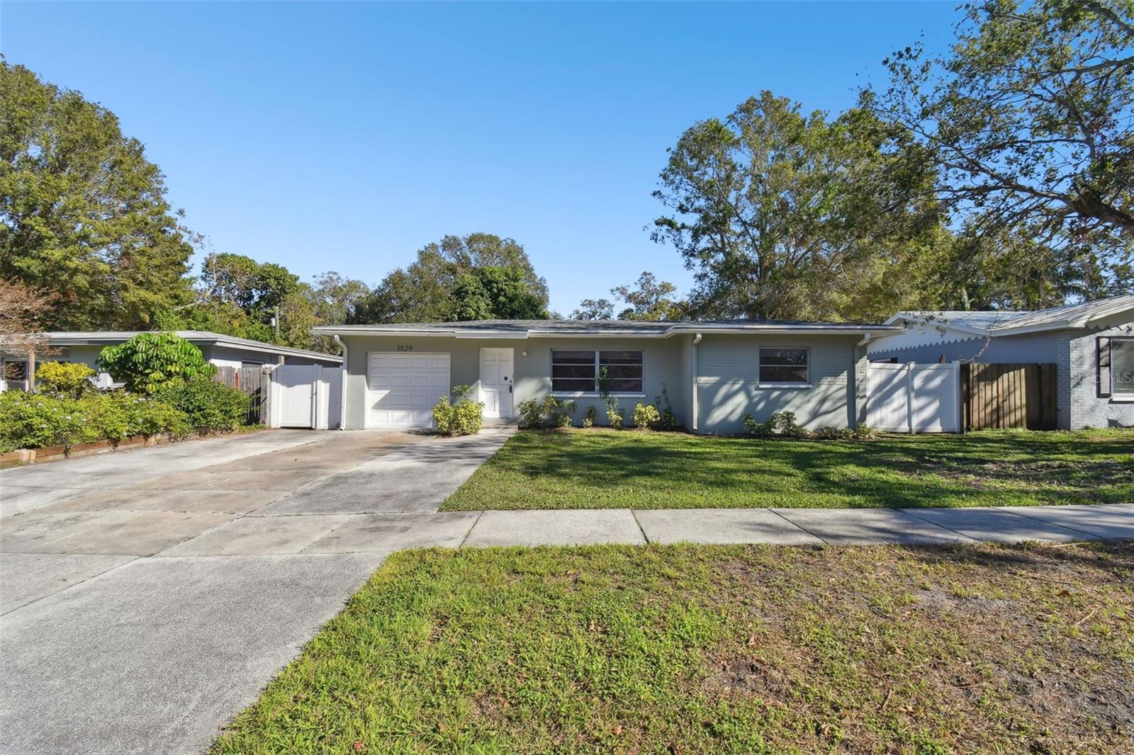 Details for 1829 West Drive, CLEARWATER, FL 33755