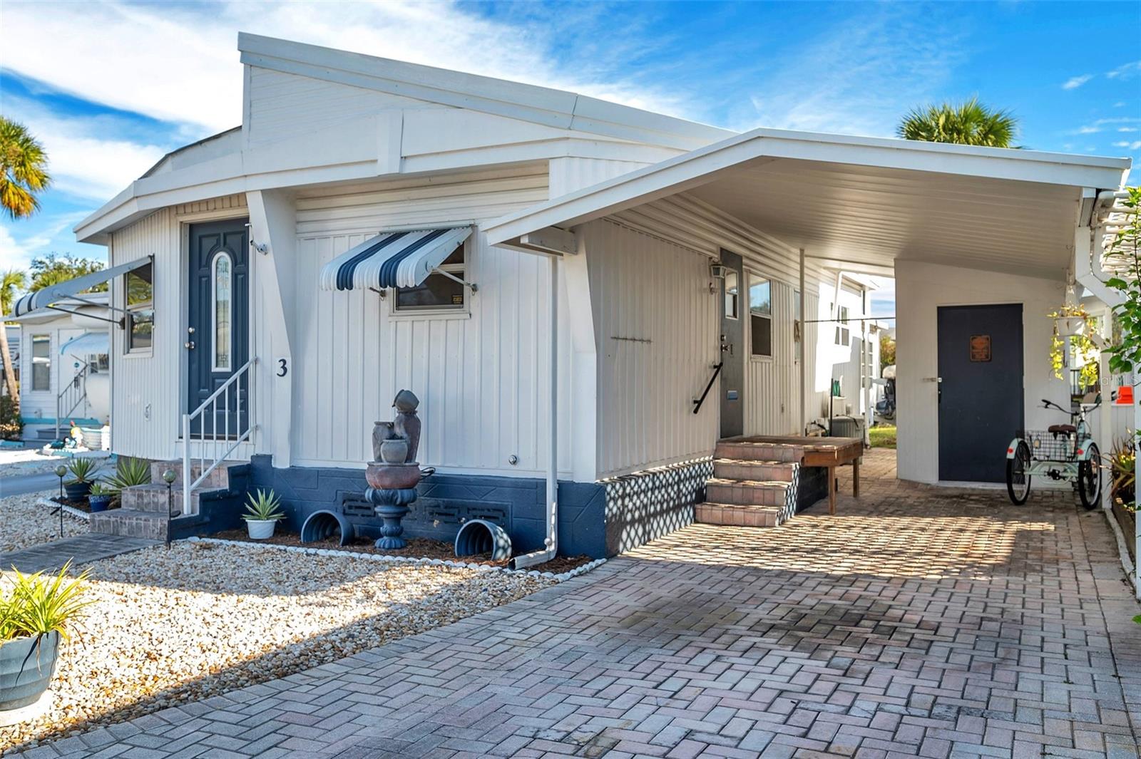 Image 2 of 65 For 4851 Gandy Boulevard B6 L3
