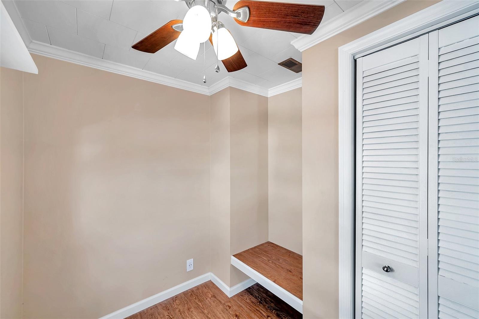 Image 25 of 65 For 4851 Gandy Boulevard B6 L3