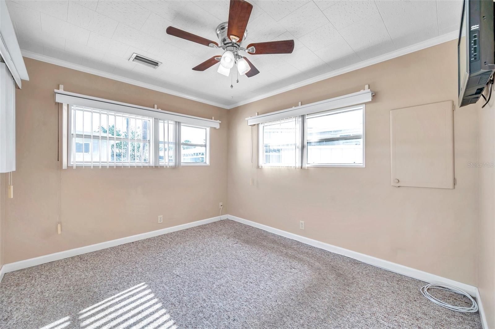 Image 31 of 65 For 4851 Gandy Boulevard B6 L3