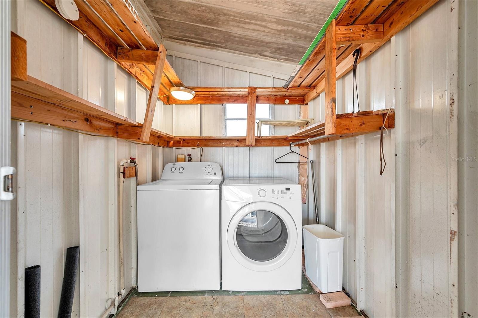 Image 36 of 65 For 4851 Gandy Boulevard B6 L3