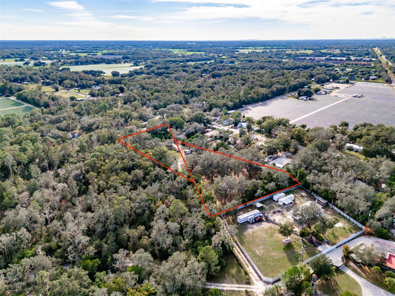 Listing photo id 0 for 1319 Vance Road