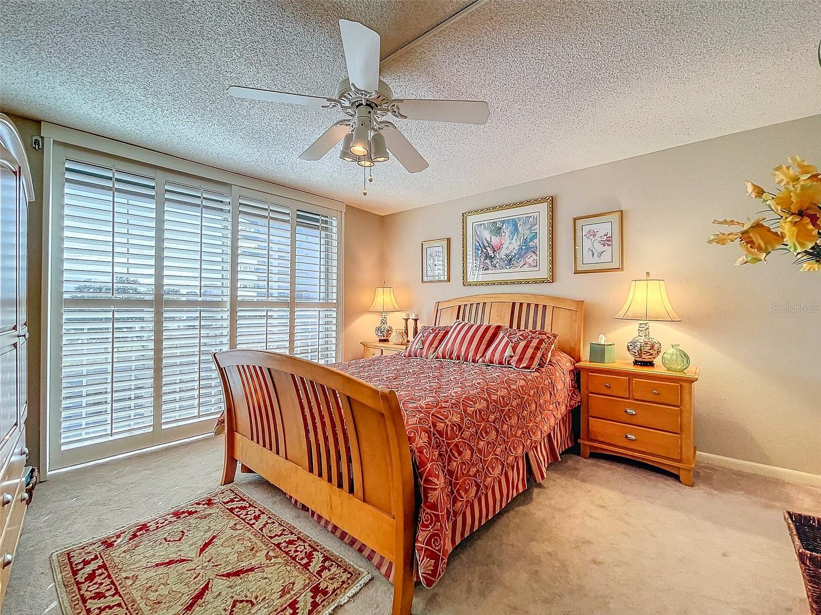 Image 15 of 25 For 2611 Bayshore Boulevard 302