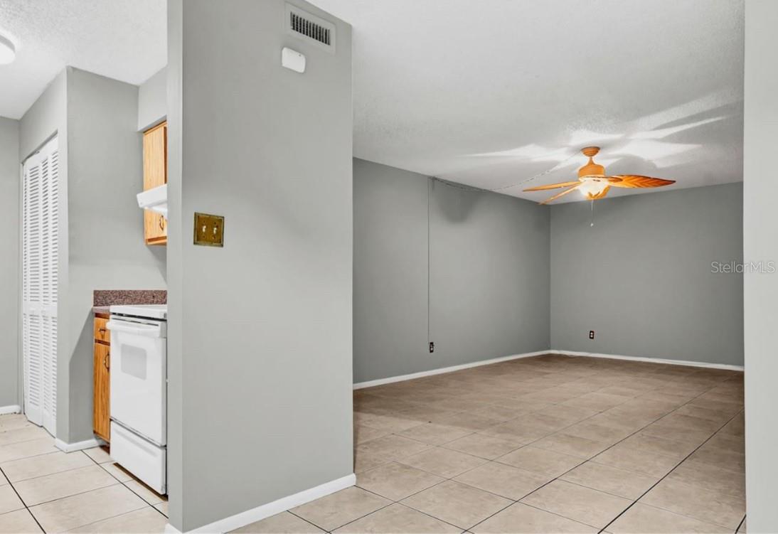 Image 12 of 63 For 5501 Loblolly Court 163 B