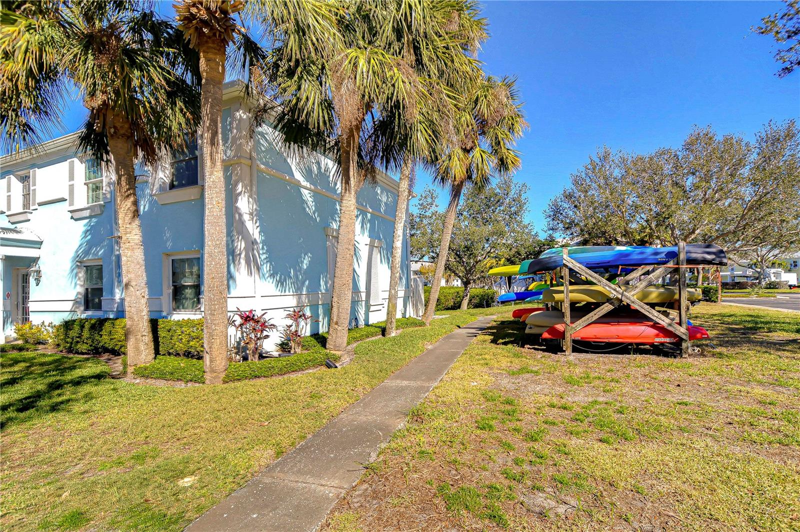 Image 23 of 82 For 5176 Salmon Drive Se D