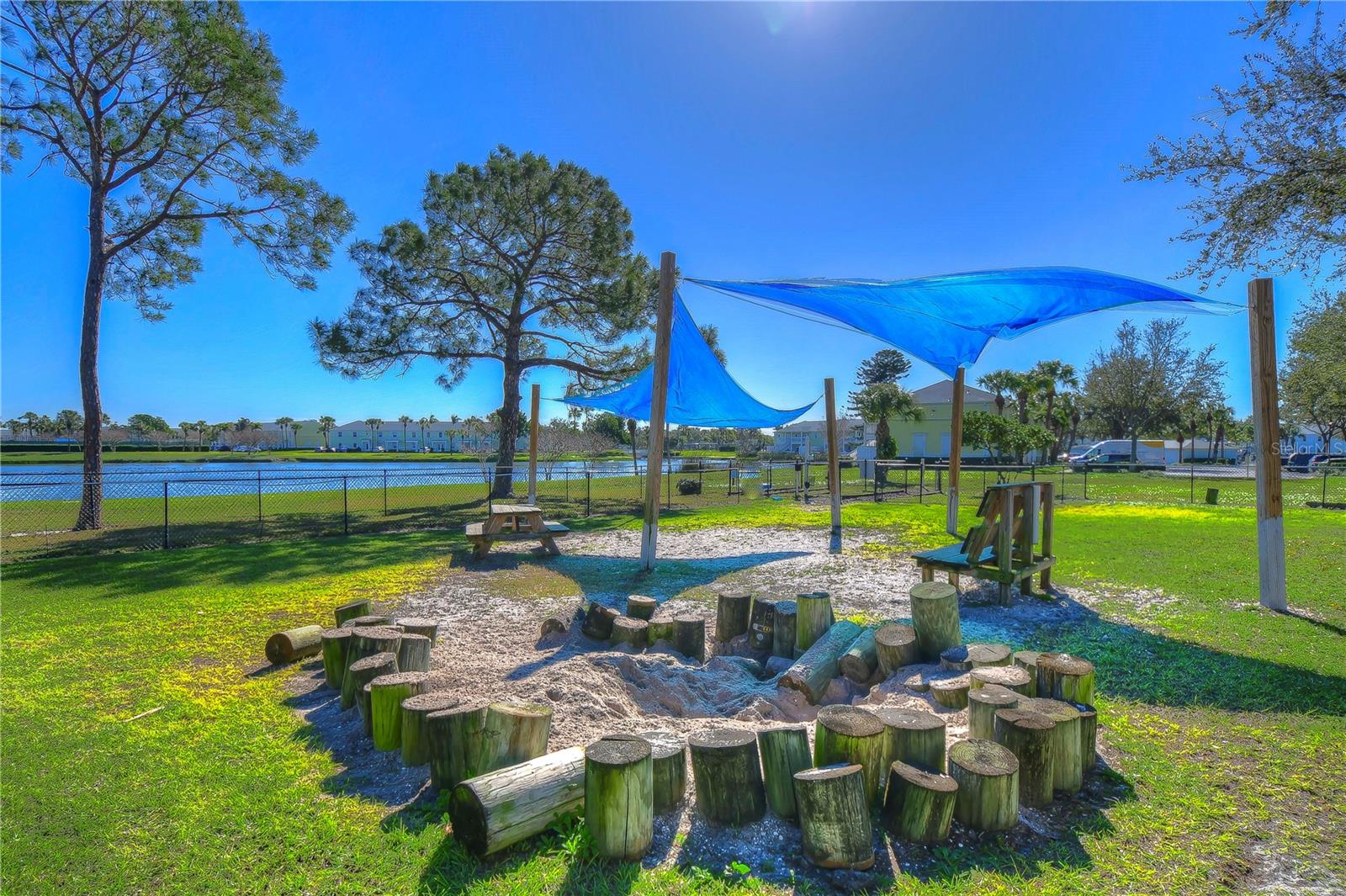 Image 68 of 82 For 5176 Salmon Drive Se D