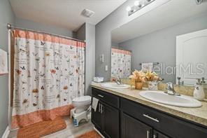 Listing photo id 21 for 451 Hartford Heights Street