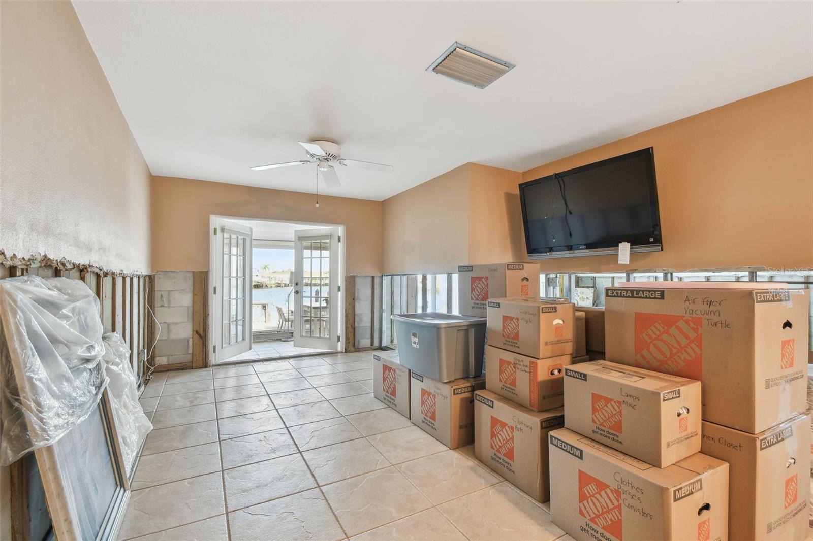 Image 19 of 61 For 447 Boca Ciega Point Boulevard S