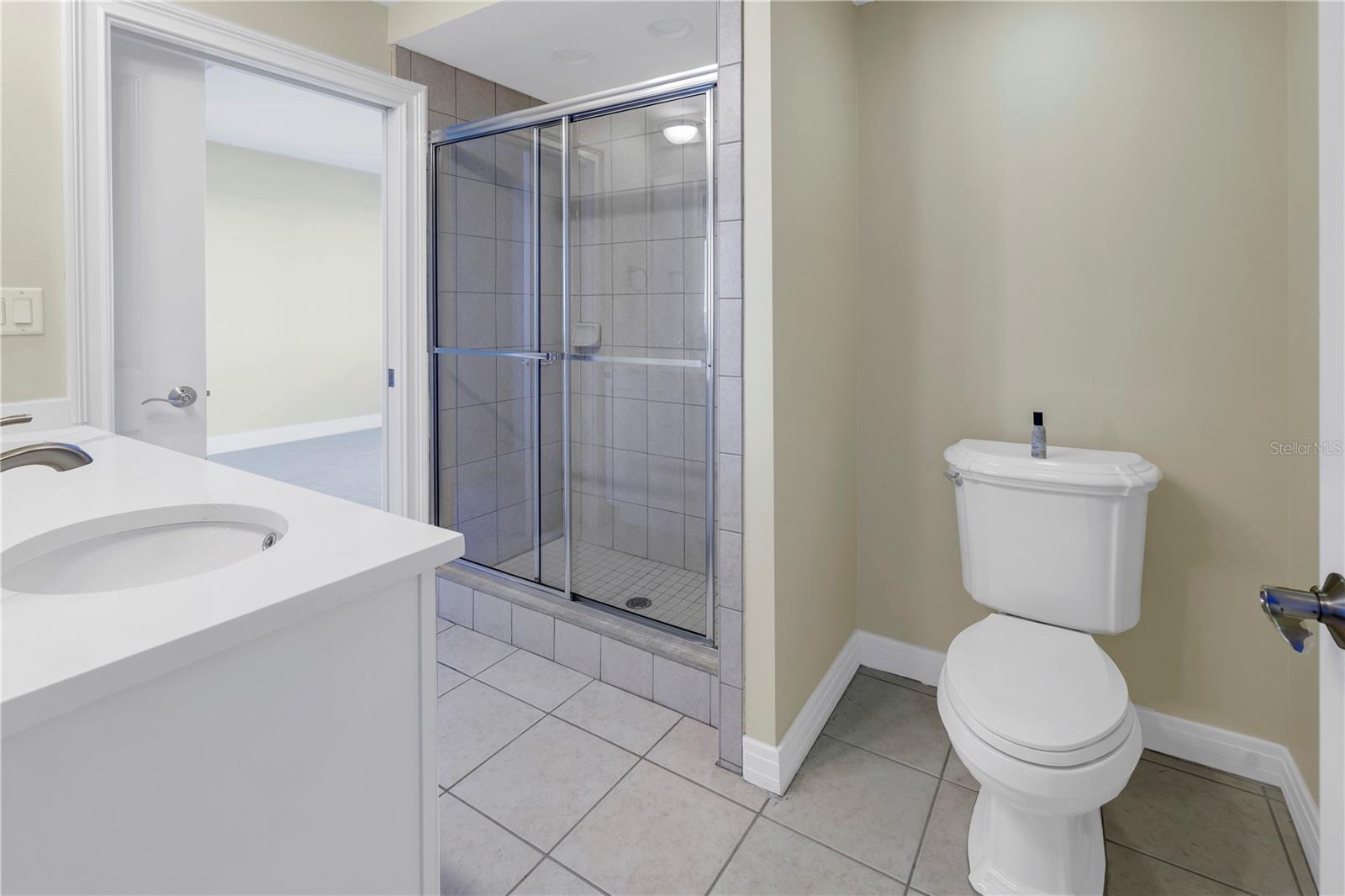 Listing photo id 26 for 1350 Gulf Boulevard 703, 704