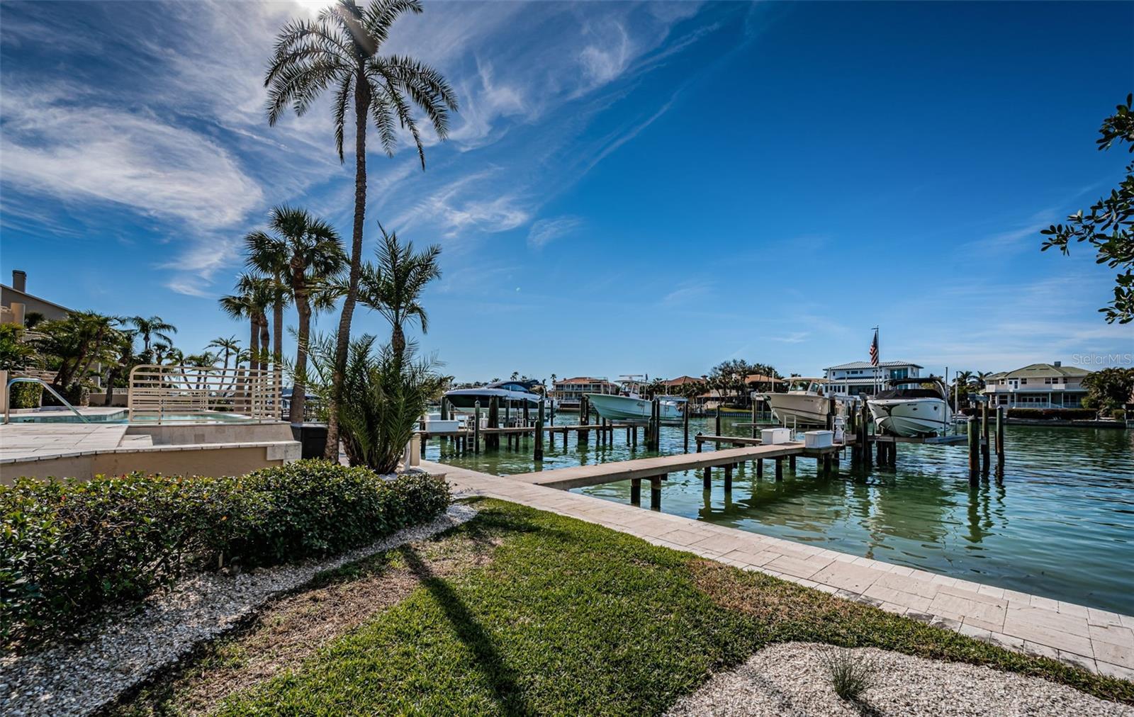 Image 65 of 81 For 732 Pinellas Bayway S