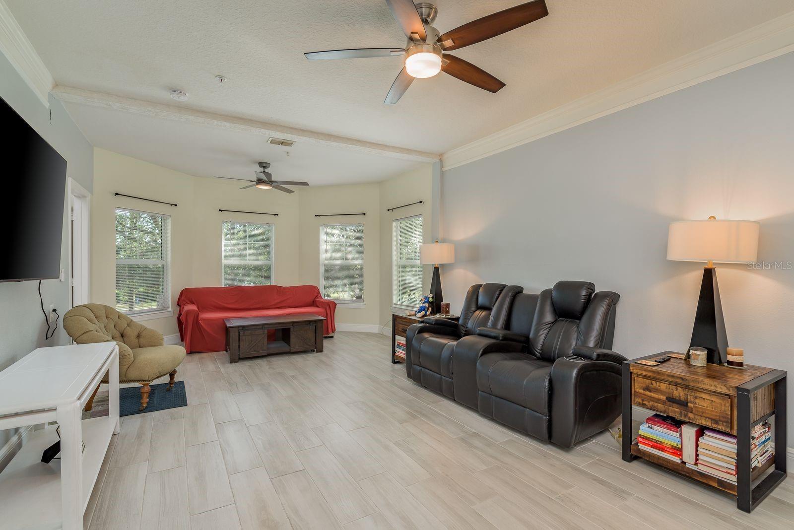 Image 10 of 41 For 4207 Dale Mabry Highway 12210