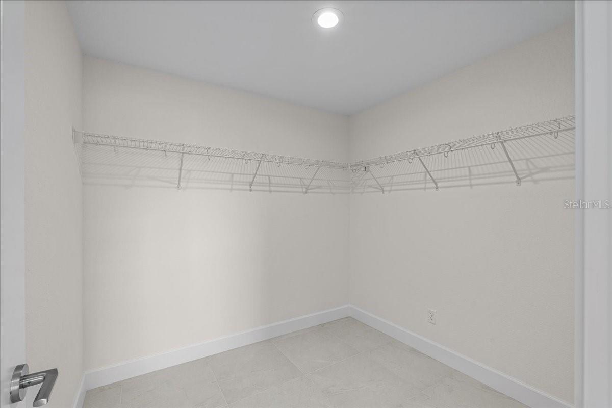 Image 17 of 32 For 7258 Bridgeport Lane