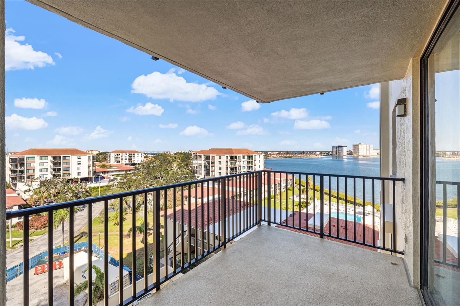 Image 17 of 25 For 6322 Palma Del Mar Boulevard S 705