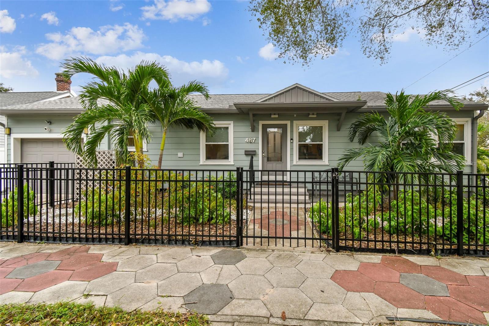 Details for 487 9th Avenue N, ST PETERSBURG, FL 33701