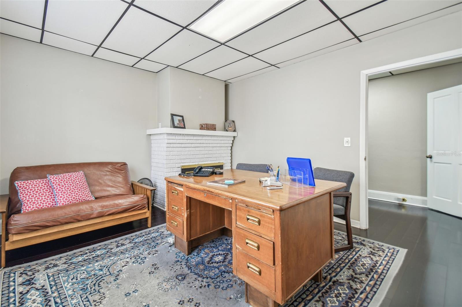 Listing photo id 9 for 304 Westland Avenue