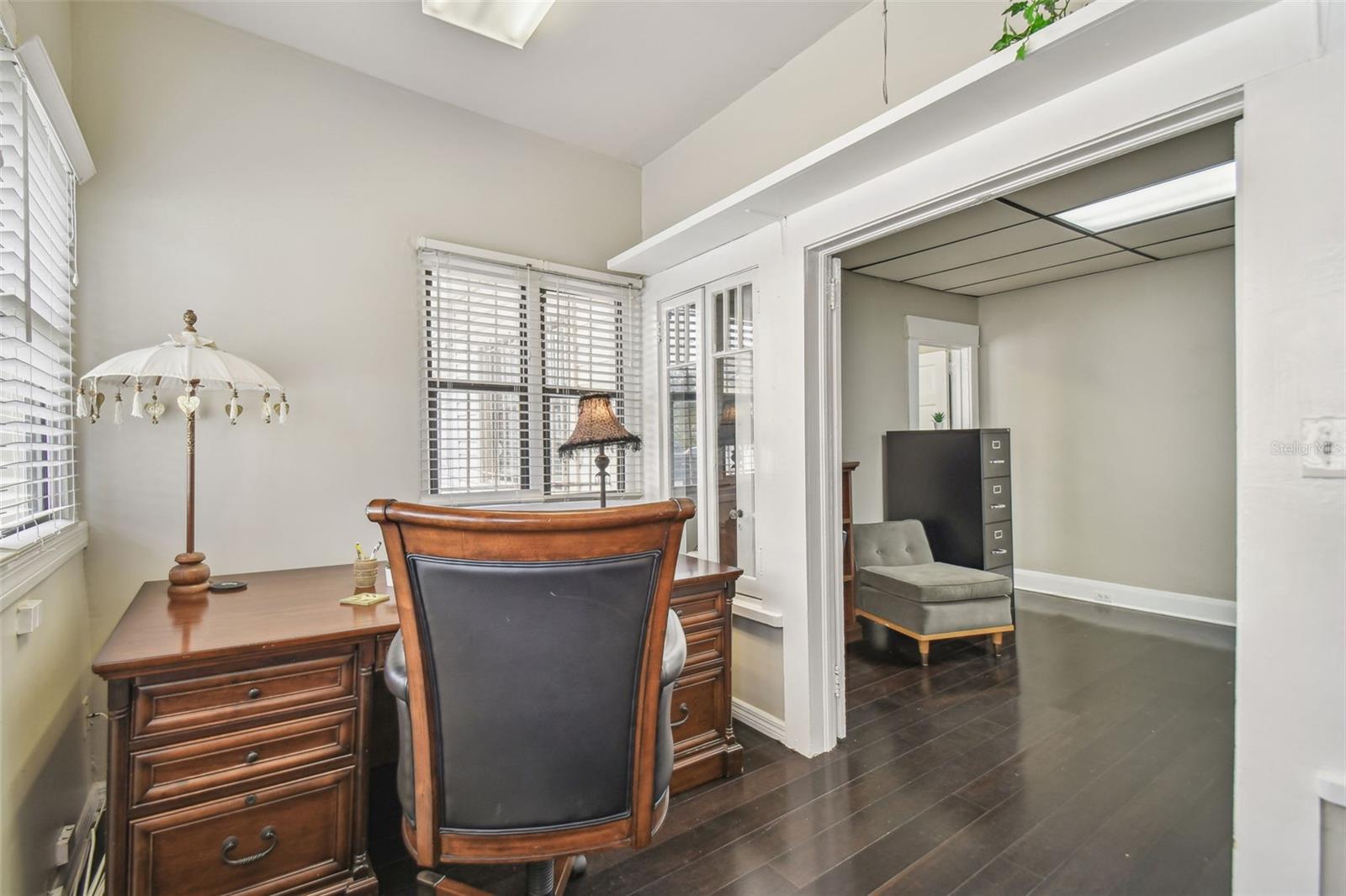 Listing photo id 21 for 304 Westland Avenue