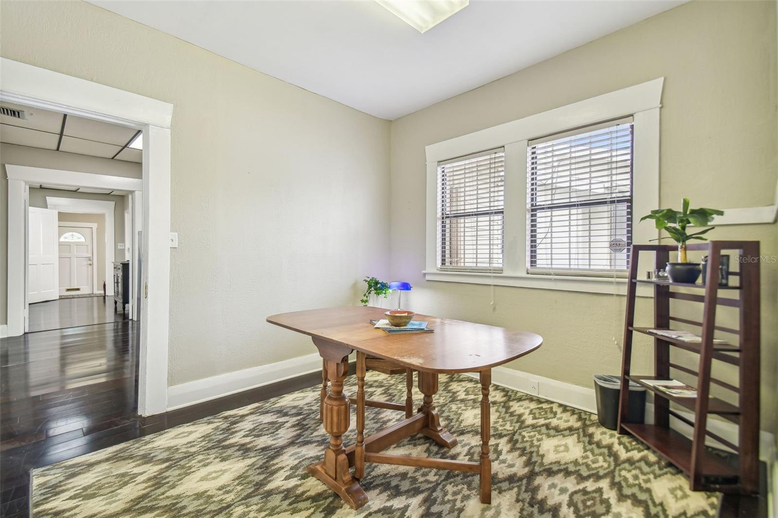 Listing photo id 23 for 304 Westland Avenue