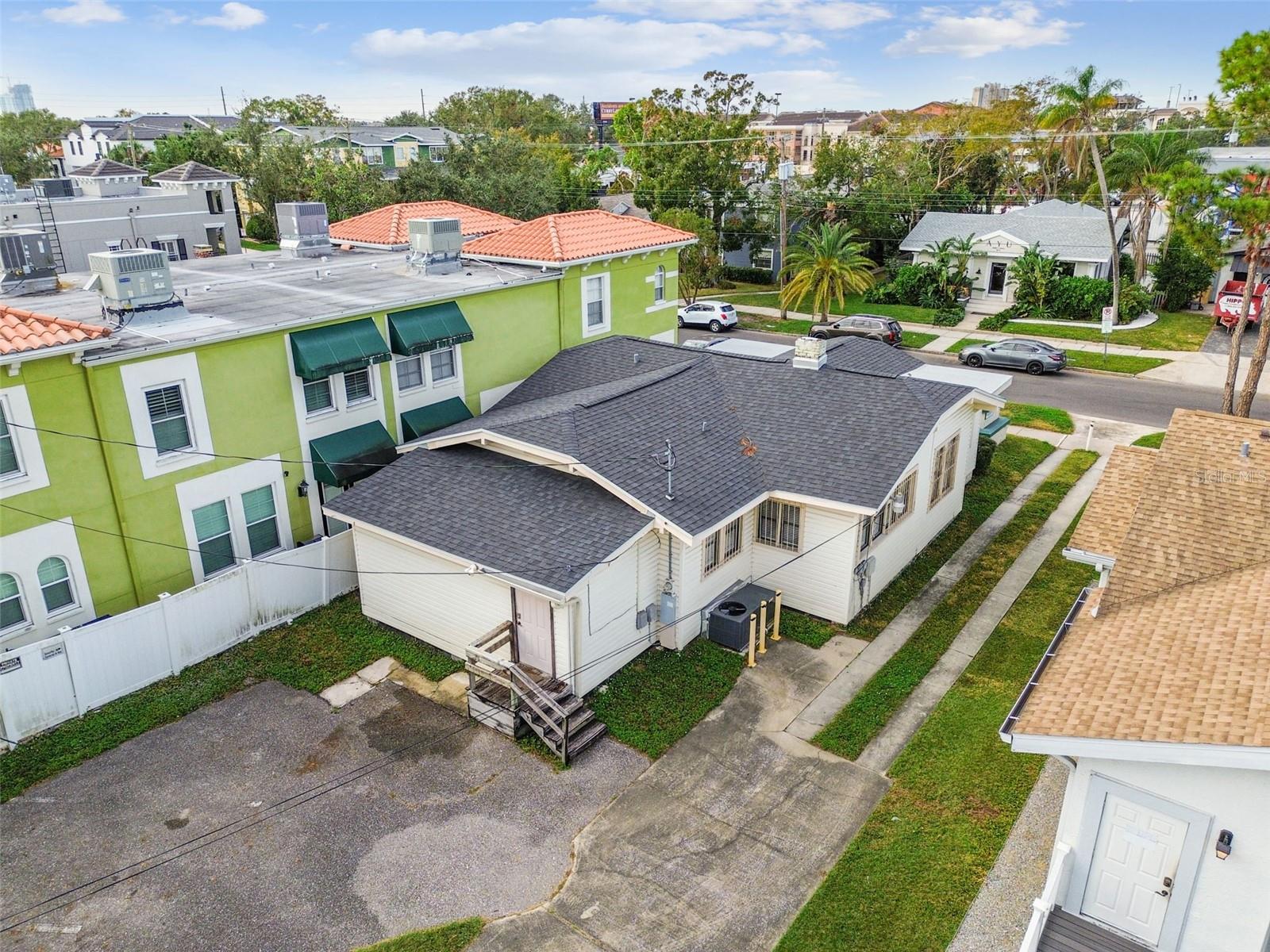 Listing photo id 38 for 304 Westland Avenue