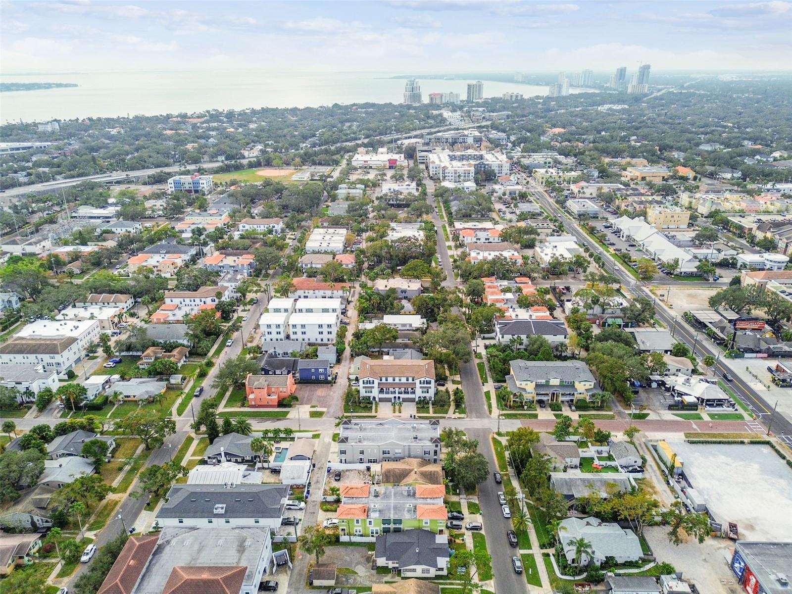 Listing photo id 44 for 304 Westland Avenue