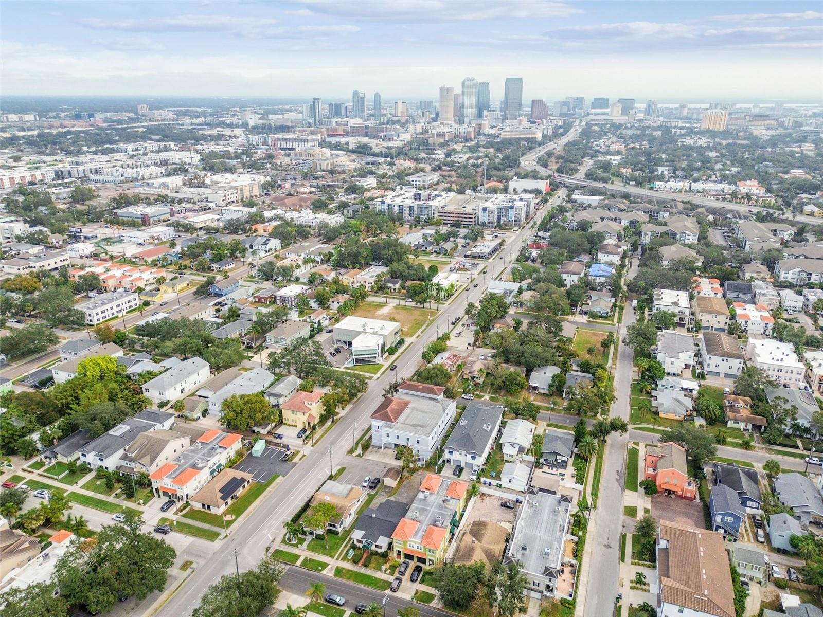 Listing photo id 47 for 304 Westland Avenue