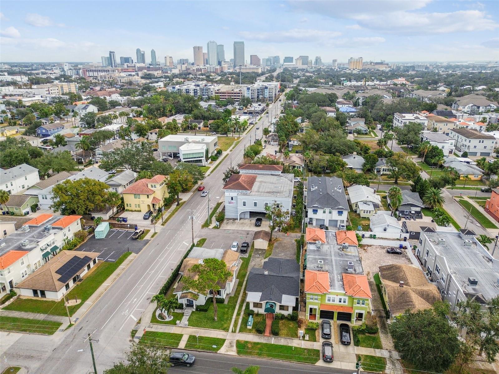 Listing photo id 52 for 304 Westland Avenue