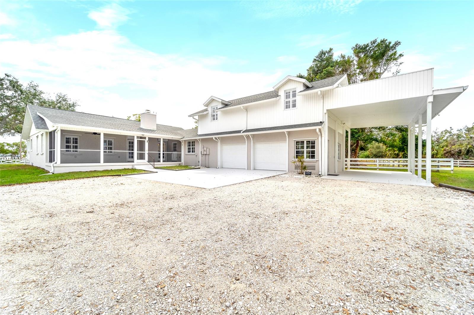 Listing photo id 15 for 724 Bayshore Drive